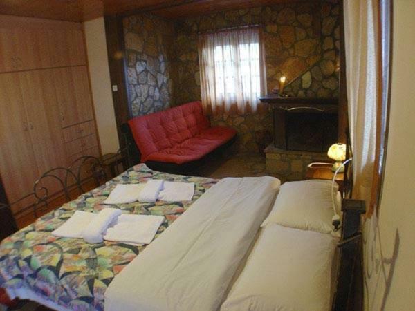 Φάρμα Της Φονισσας Apartment Rethi Ngoại thất bức ảnh